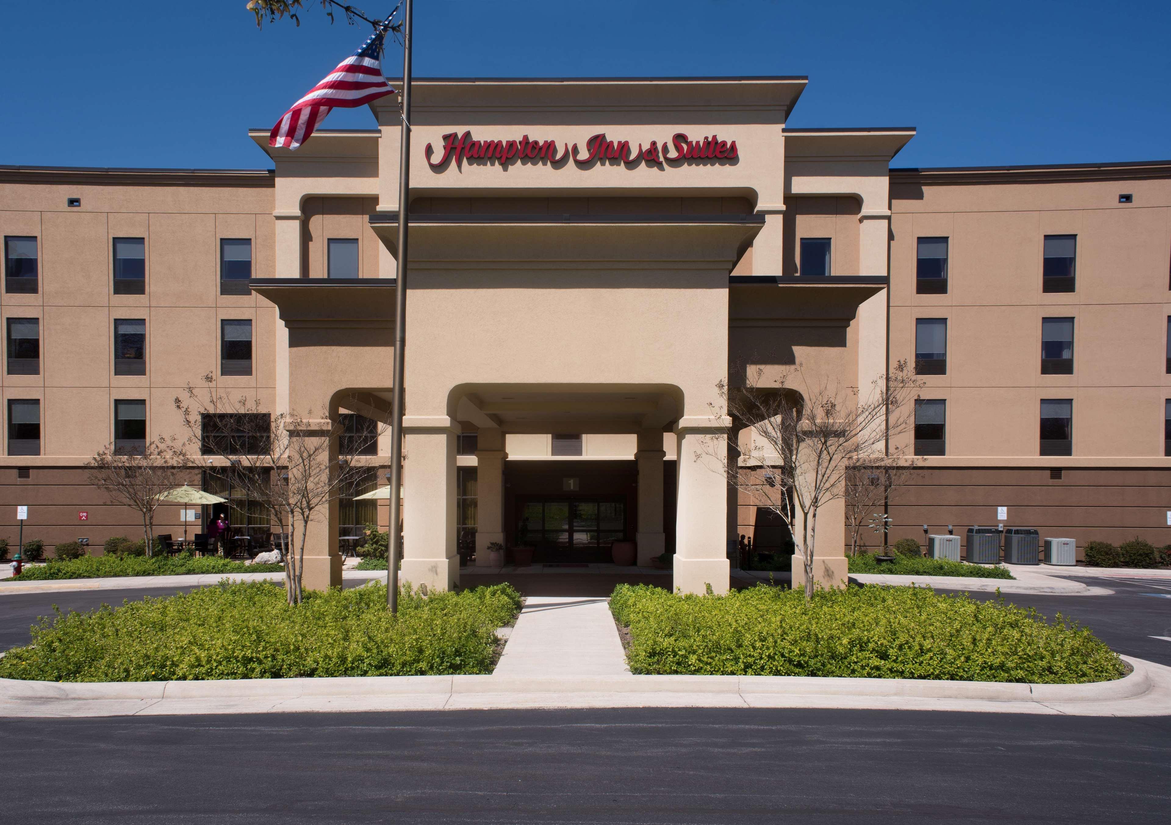 Hampton Inn And Suites Woodstock, Virginia Exterior foto