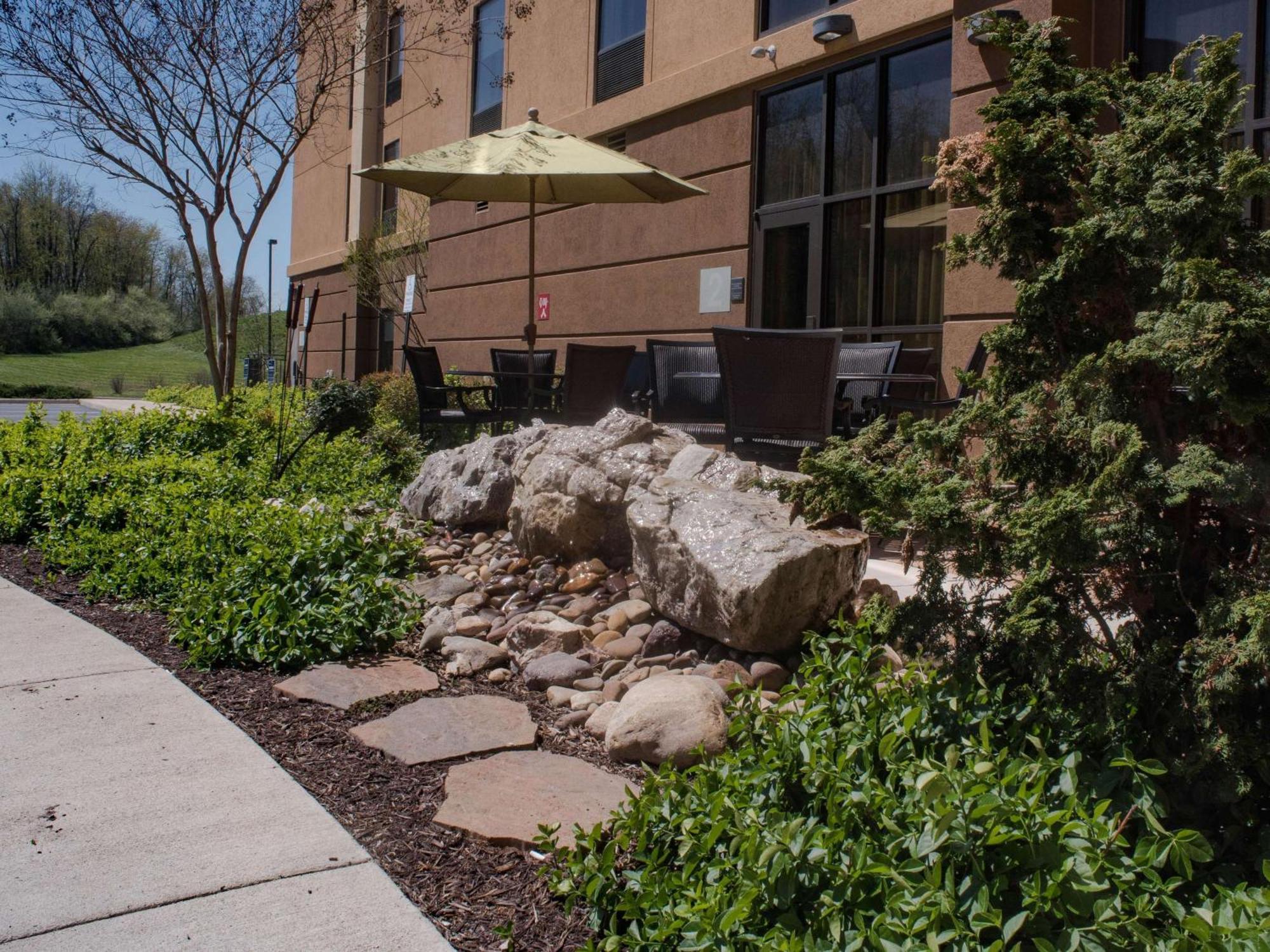 Hampton Inn And Suites Woodstock, Virginia Exterior foto